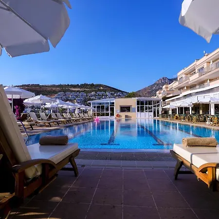 Otel Happy 3*